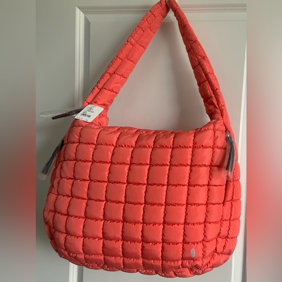 Free People Movement ~ Quilted Carryall Bag ~ *NWT ~ * Coral - Picture 7 of 13